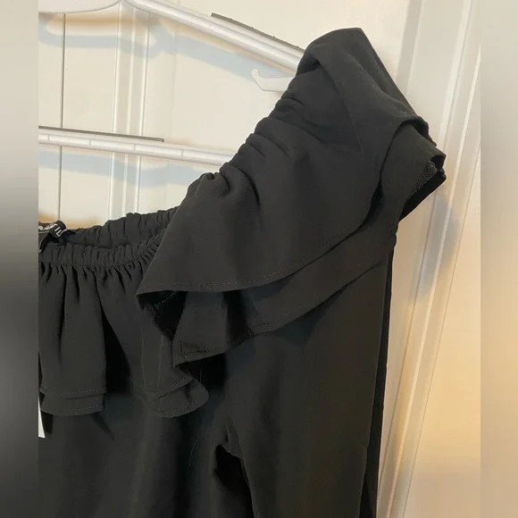 NWT JCrew ruffle off shoulder convertible top in black - Picture 6 of 8